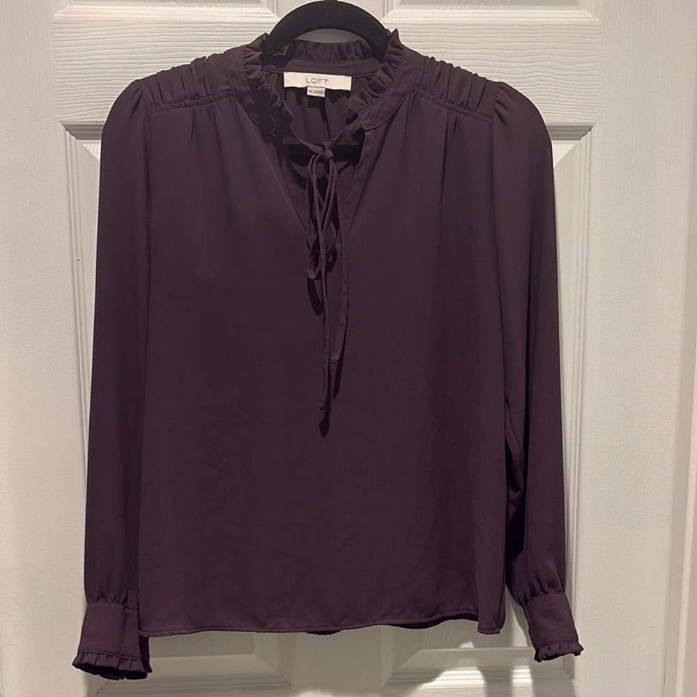LOFT Women's Deep Purple Blouse XS